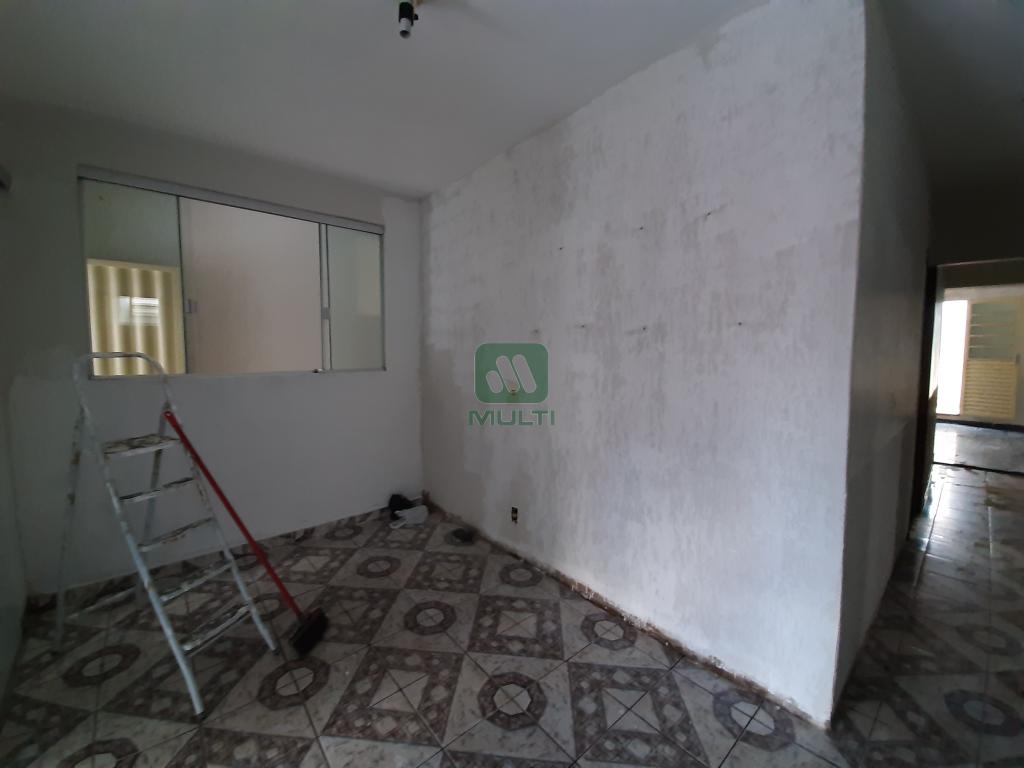 Casa à venda com 3 quartos, 191m² - Foto 11