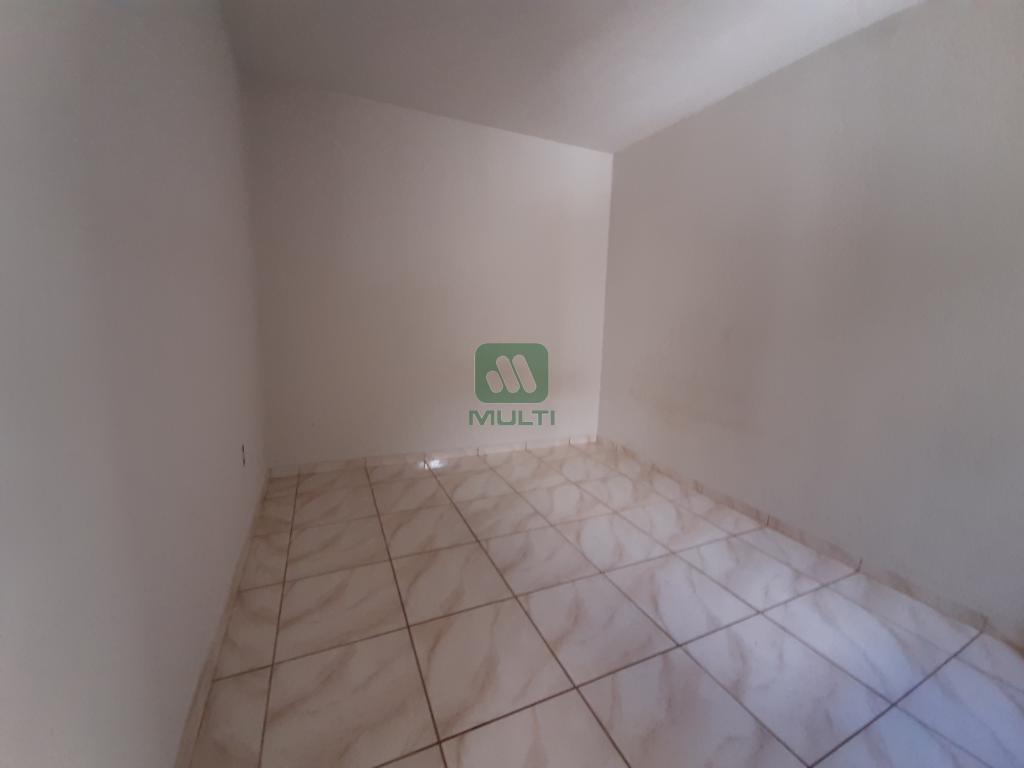 Casa à venda com 3 quartos, 191m² - Foto 18