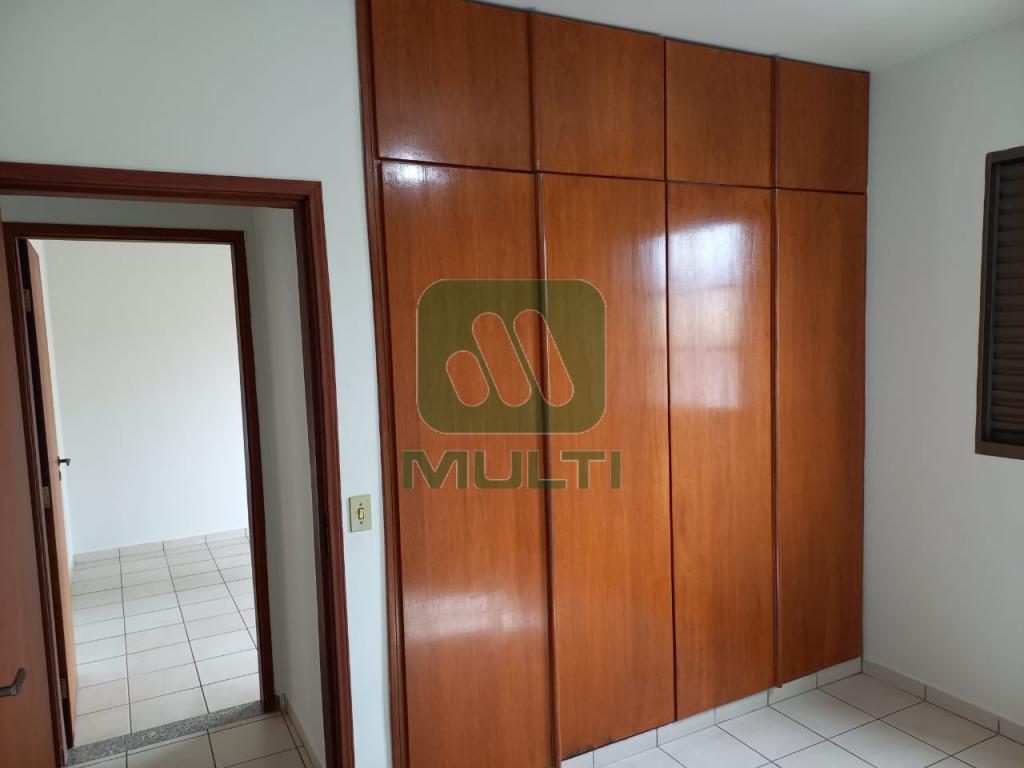 Apartamento à venda com 2 quartos, 87m² - Foto 6