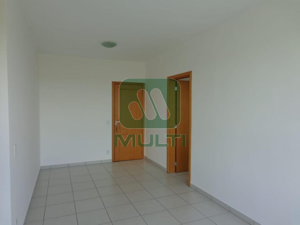 Apartamento à venda com 2 quartos, 54m² - Foto 4