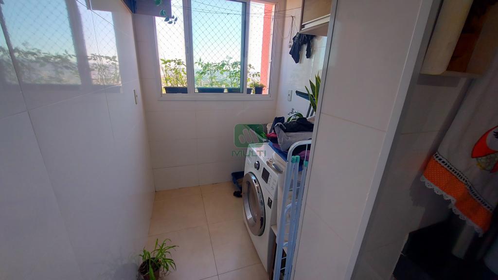 Apartamento à venda com 2 quartos, 72m² - Foto 9