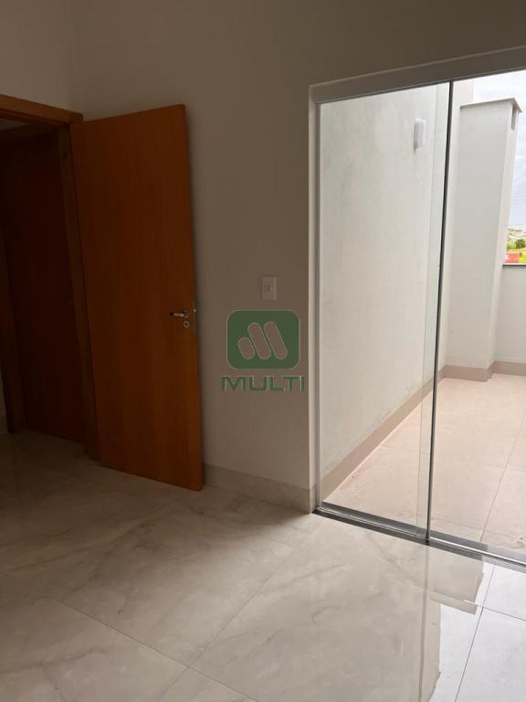 Casa à venda com 3 quartos, 124m² - Foto 14