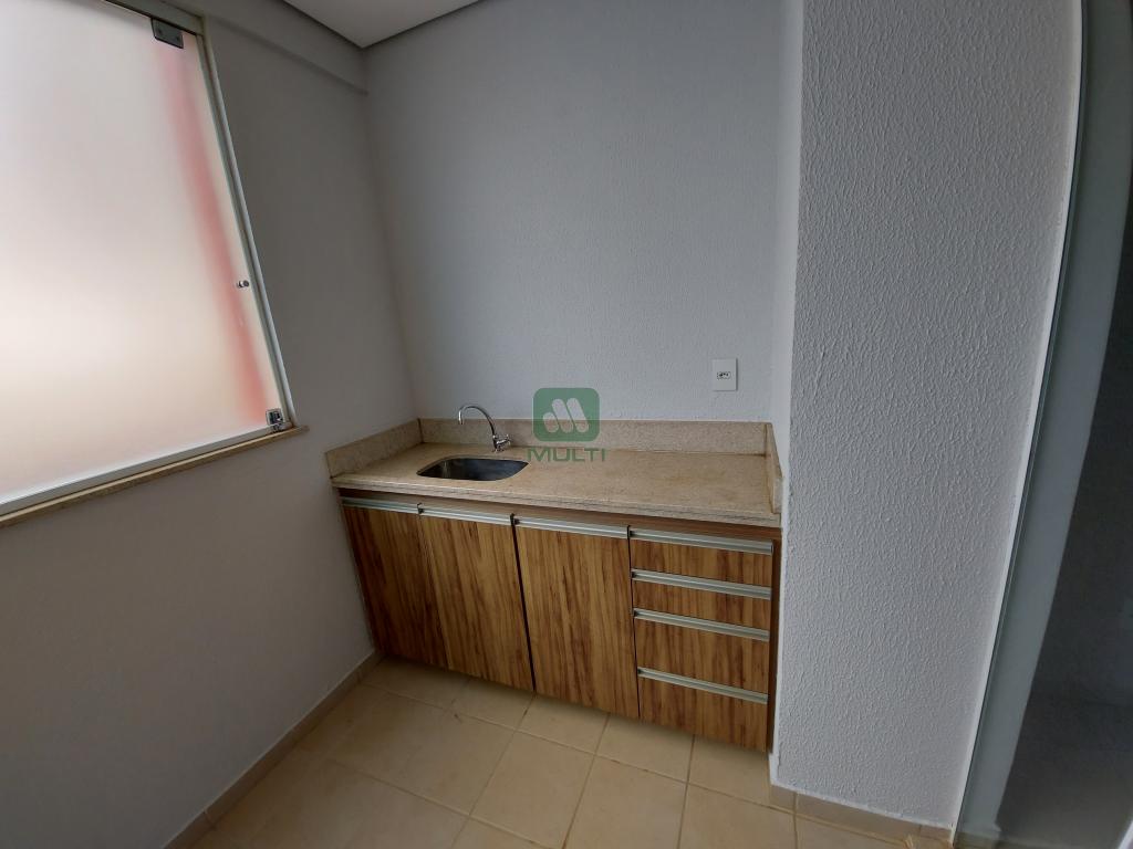 Apartamento à venda com 3 quartos, 103m² - Foto 7