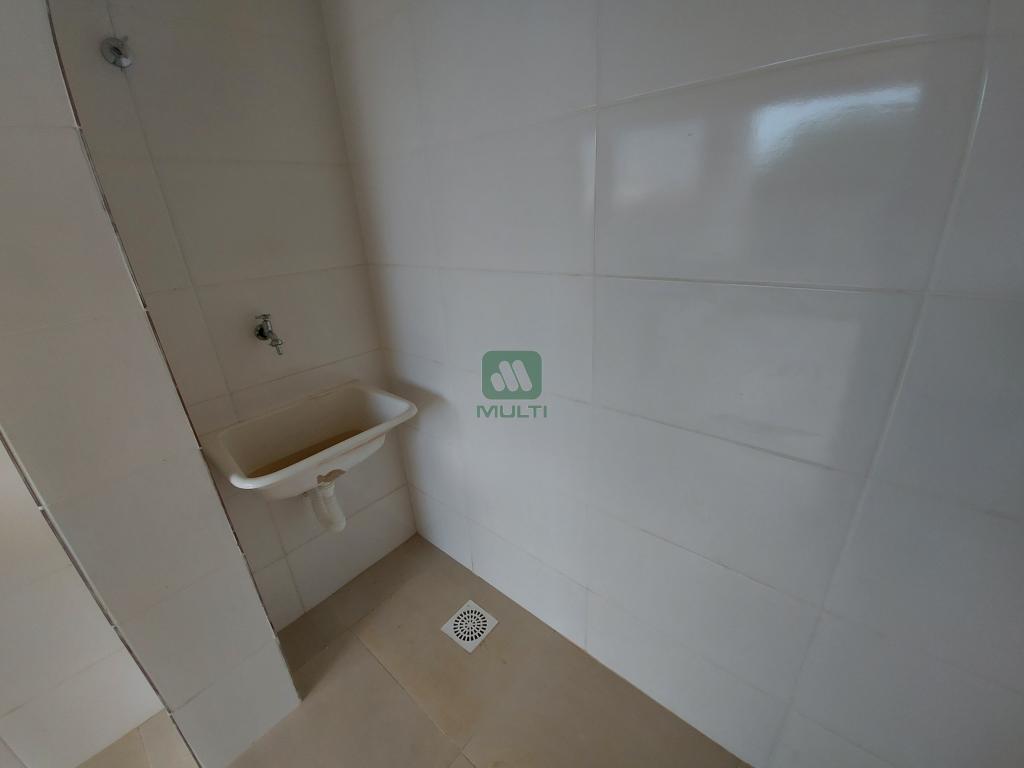 Apartamento à venda com 2 quartos, 56m² - Foto 4