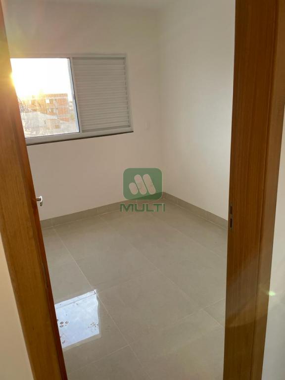 Apartamento à venda com 3 quartos, 73m² - Foto 5