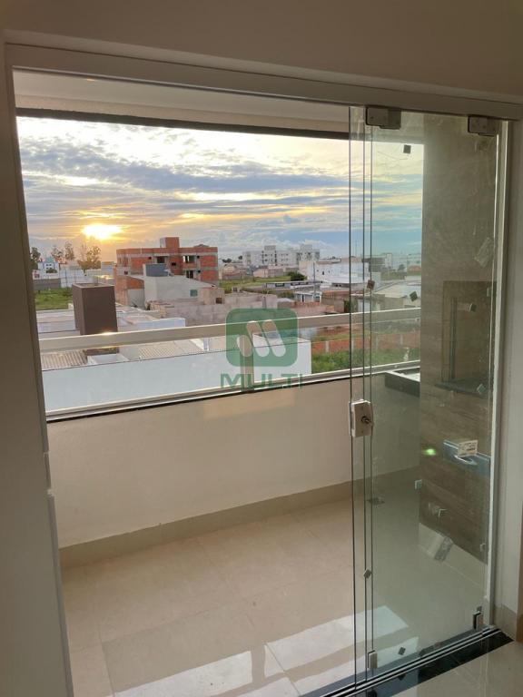 Apartamento à venda com 3 quartos, 73m² - Foto 6