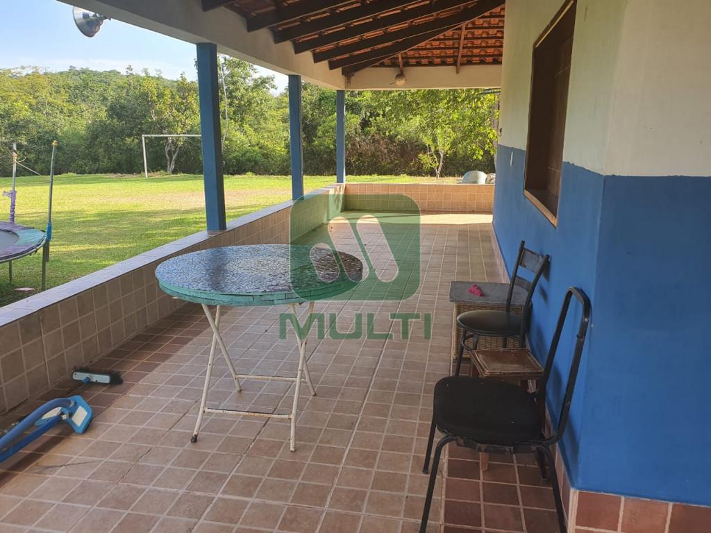 Fazenda à venda com 5 quartos, 500m² - Foto 37