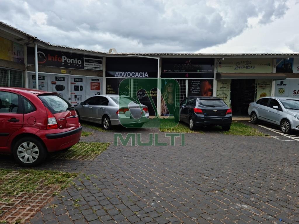 Prédio Inteiro à venda com 1 quarto, 470m² - Foto 3