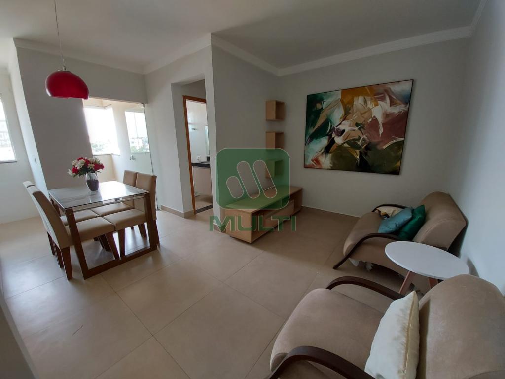 Apartamento à venda com 2 quartos, 56m² - Foto 1