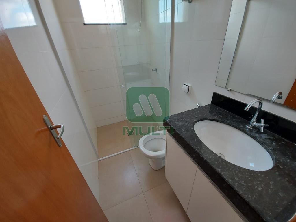 Apartamento à venda com 2 quartos, 56m² - Foto 2