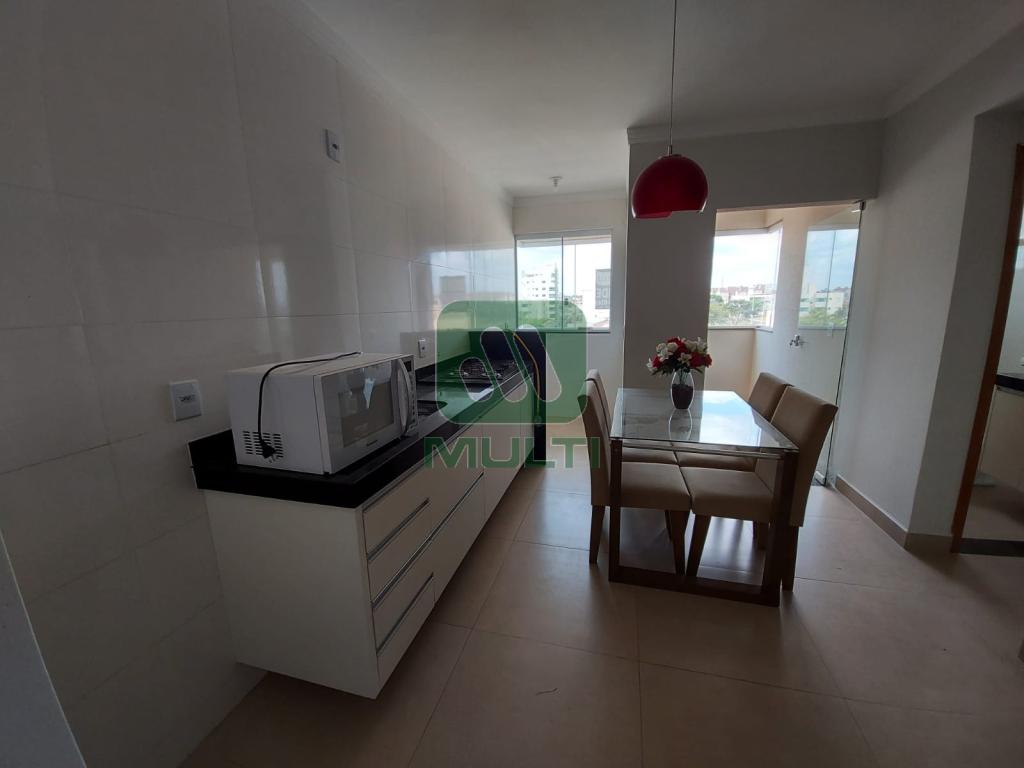 Apartamento à venda com 2 quartos, 56m² - Foto 4