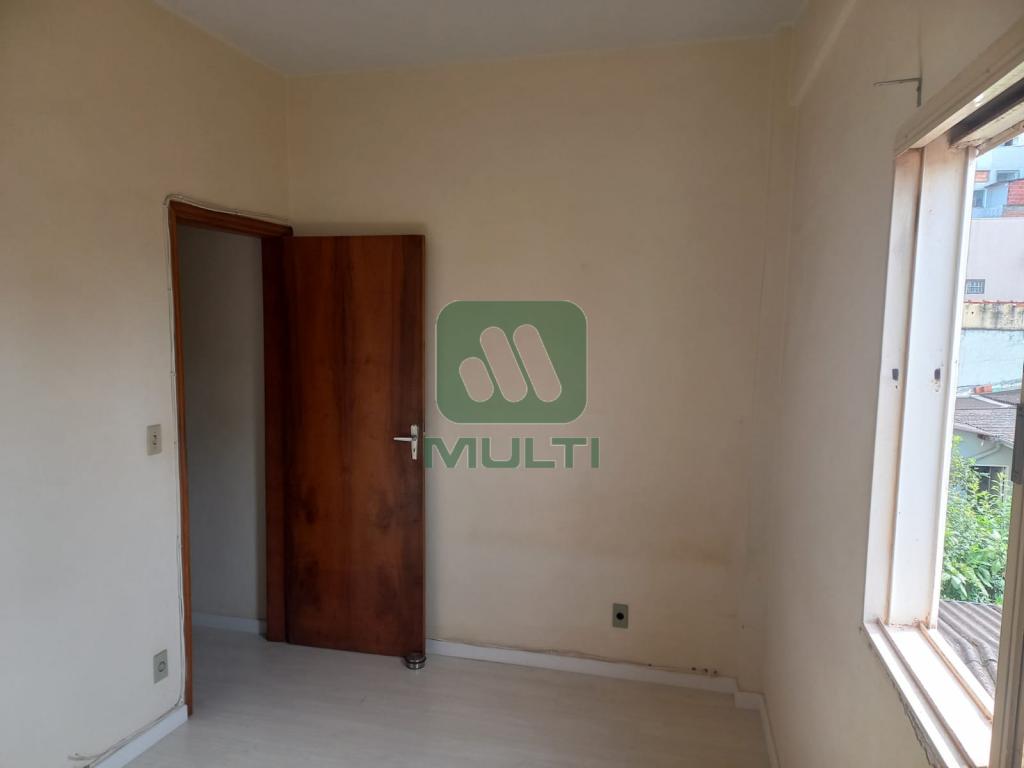 Apartamento à venda com 3 quartos, 130m² - Foto 5