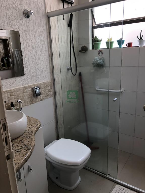 Apartamento à venda com 2 quartos, 72m² - Foto 13