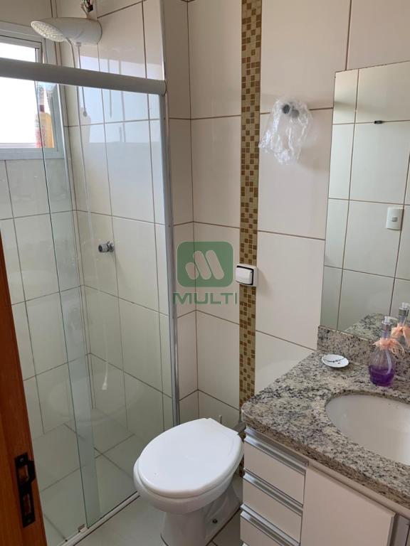 Apartamento à venda com 2 quartos, 57m² - Foto 11