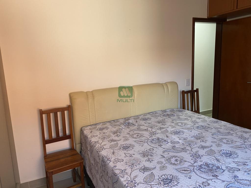 Apartamento à venda com 3 quartos, 74m² - Foto 10