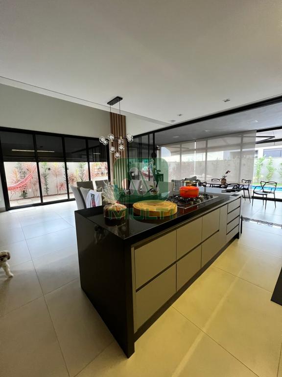 Casa de Condomínio à venda com 4 quartos, 284m² - Foto 25