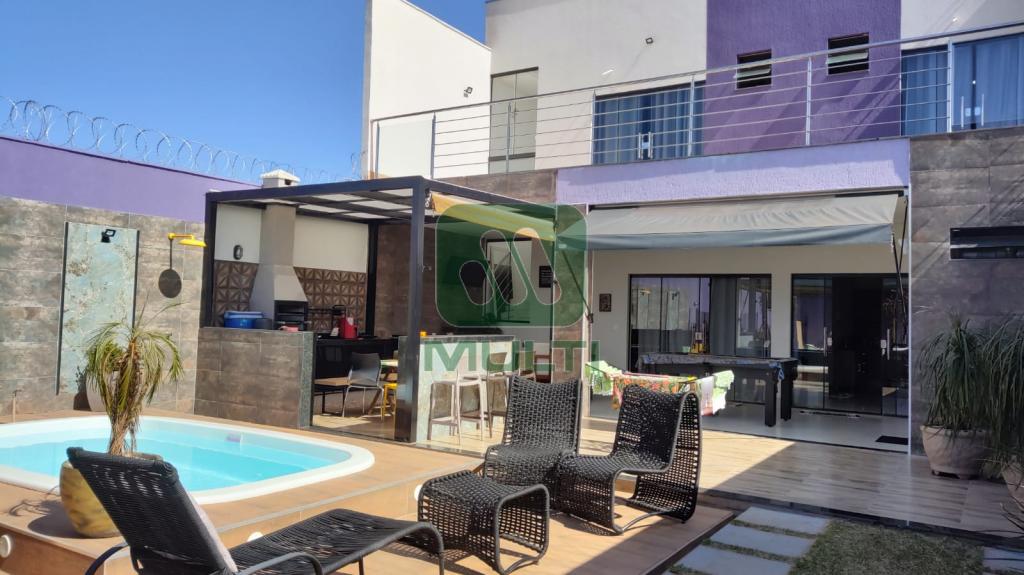 Casa à venda com 2 quartos, 180m² - Foto 6