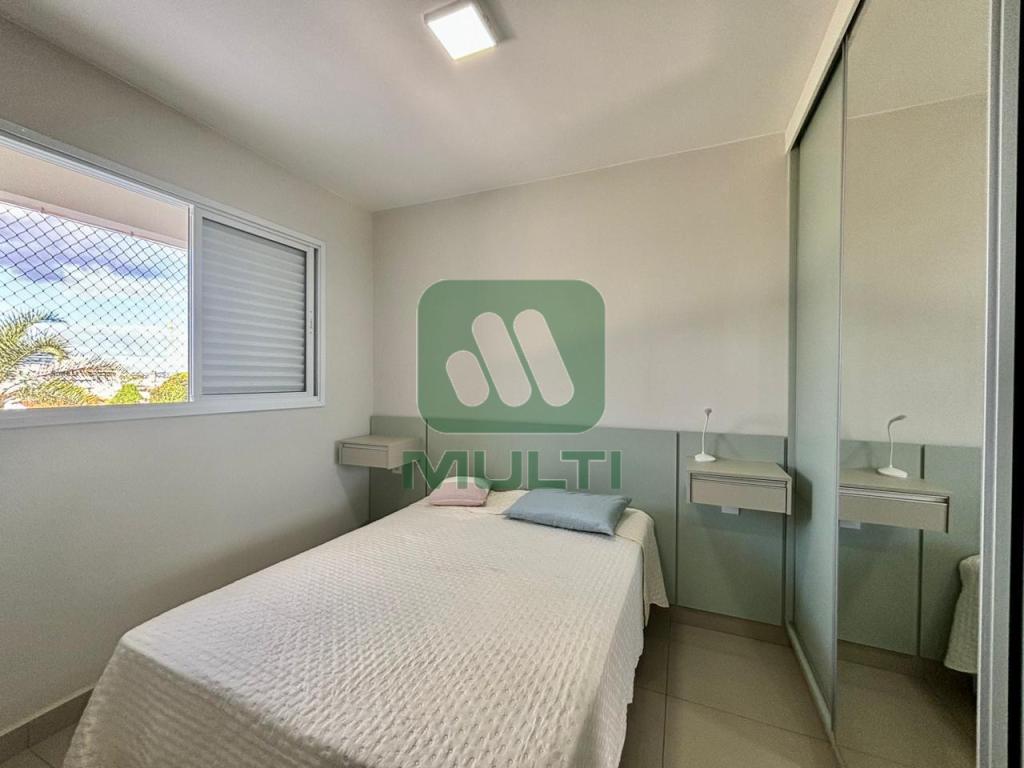 Apartamento à venda com 3 quartos, 79m² - Foto 11