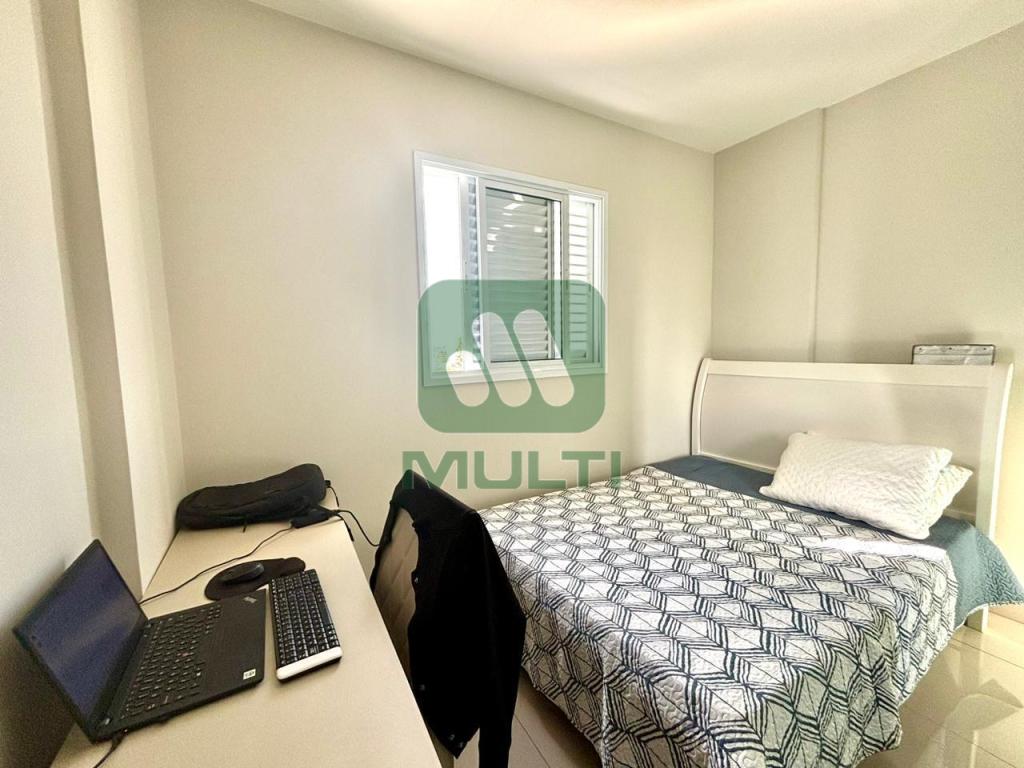 Apartamento à venda com 3 quartos, 79m² - Foto 16