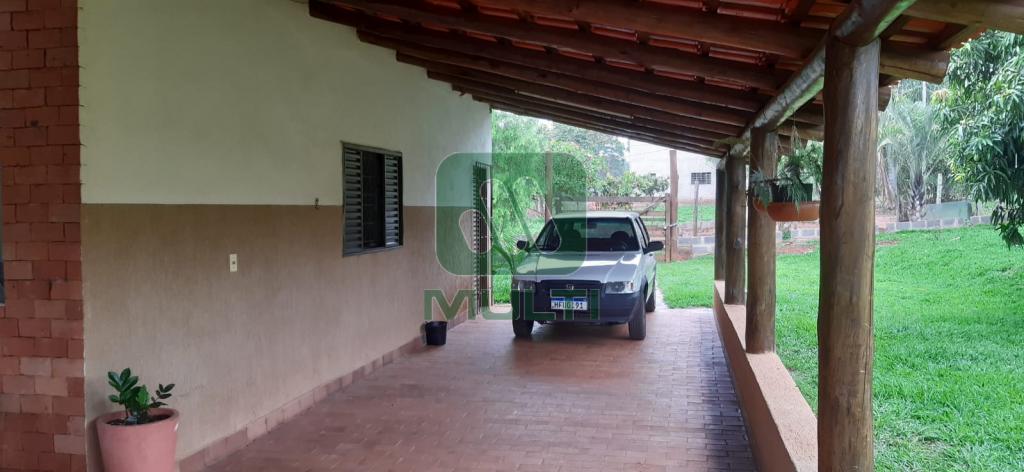 Fazenda à venda com 1 quarto, 130m² - Foto 3