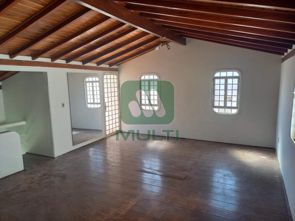 Casa à venda com 3 quartos, 295m² - Foto 12