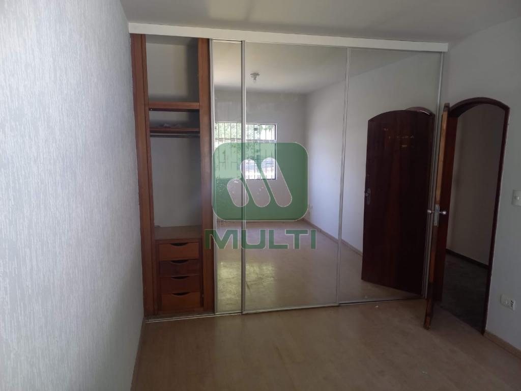 Casa à venda com 3 quartos, 295m² - Foto 19