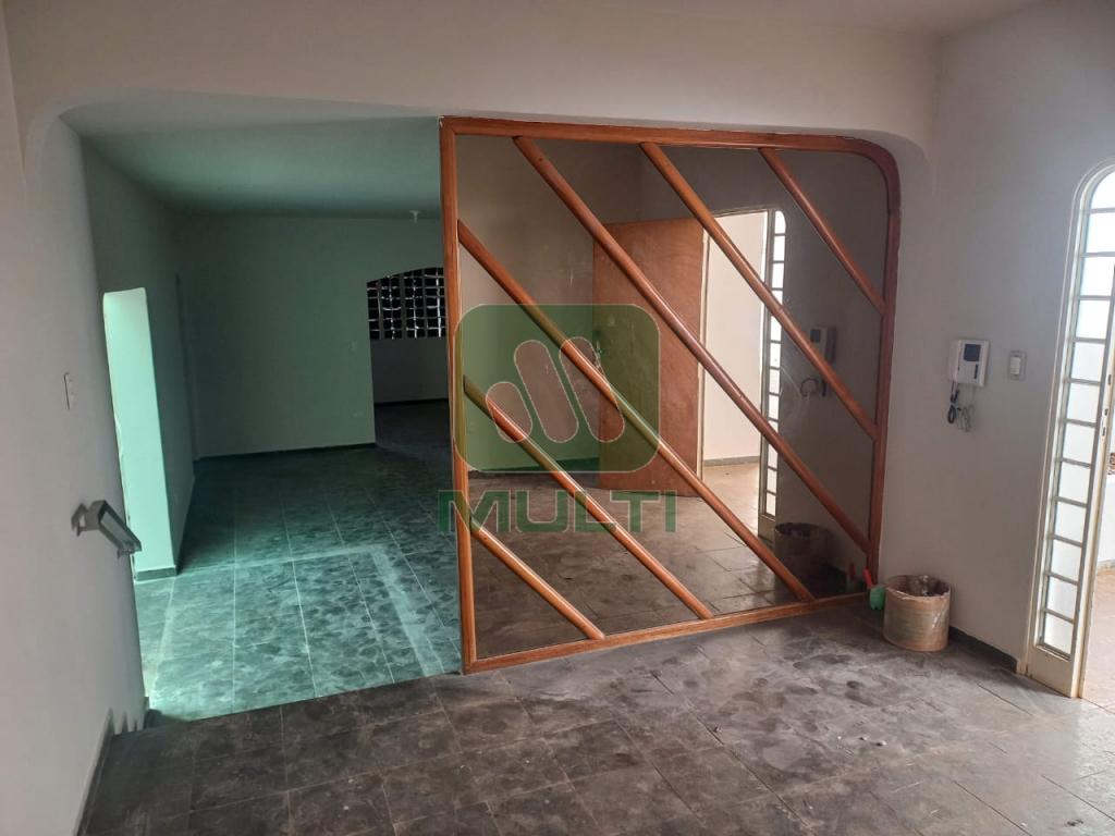 Casa à venda com 3 quartos, 295m² - Foto 31