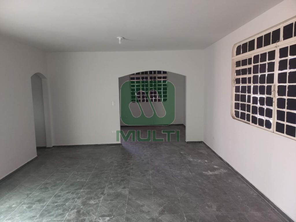 Casa à venda com 3 quartos, 295m² - Foto 33