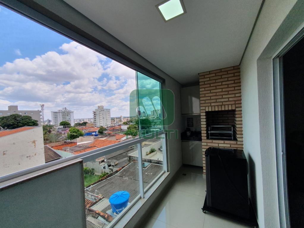 Apartamento à venda com 3 quartos, 94m² - Foto 4