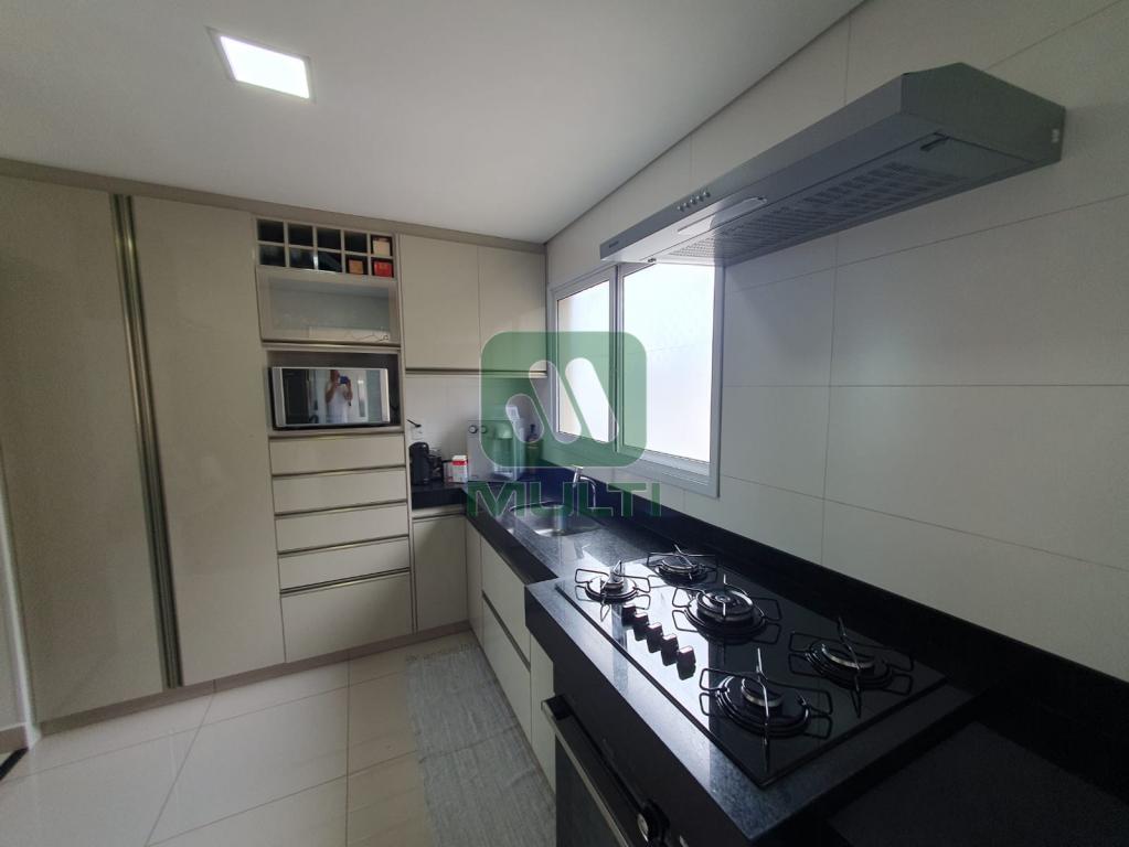 Apartamento à venda com 3 quartos, 94m² - Foto 6