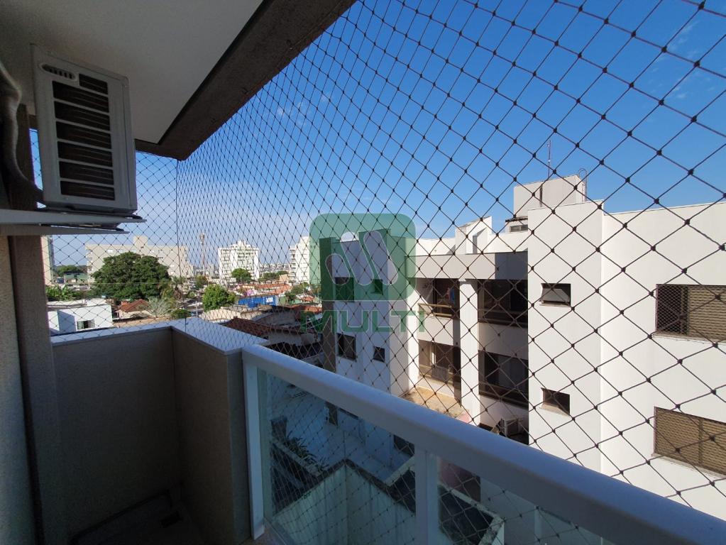 Apartamento à venda com 3 quartos, 94m² - Foto 19