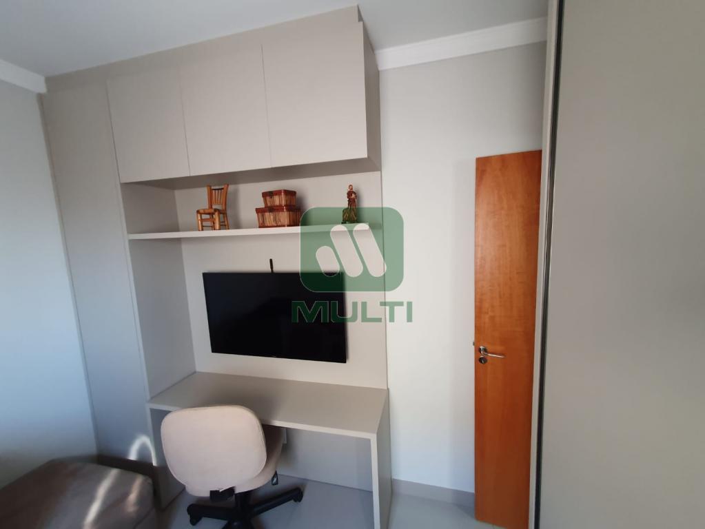 Apartamento à venda com 3 quartos, 94m² - Foto 22