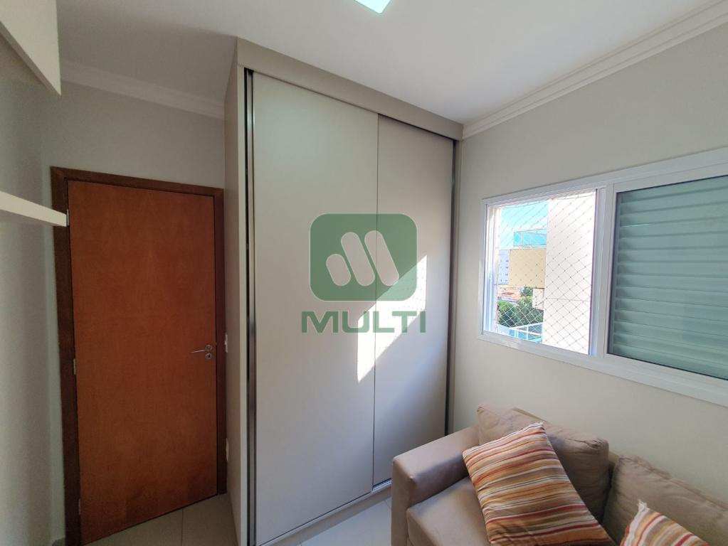 Apartamento à venda com 3 quartos, 94m² - Foto 23