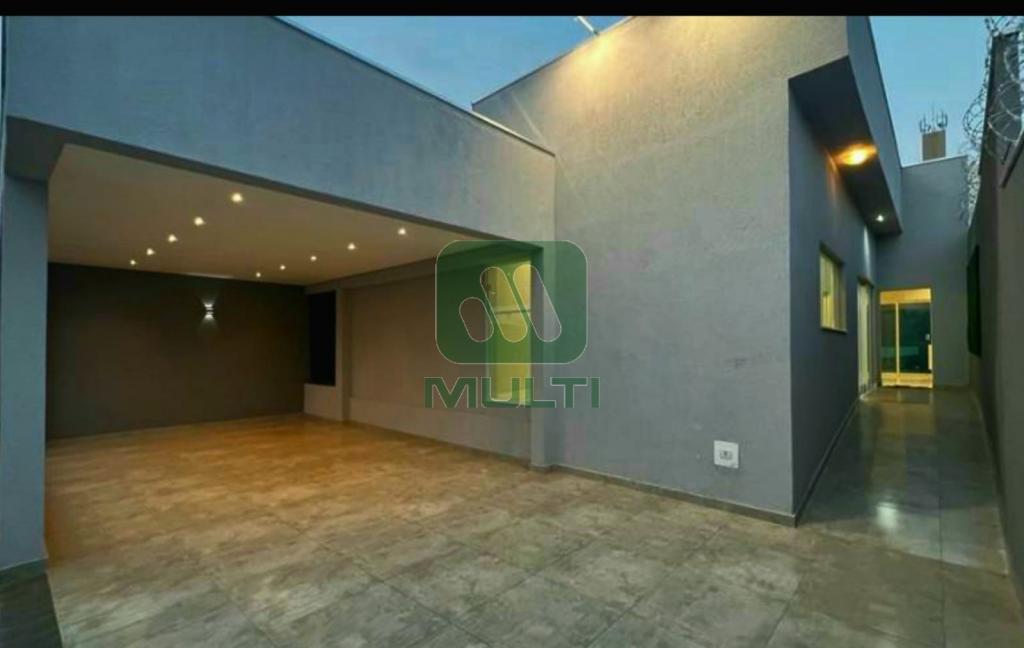 Casa à venda com 3 quartos, 220m² - Foto 12