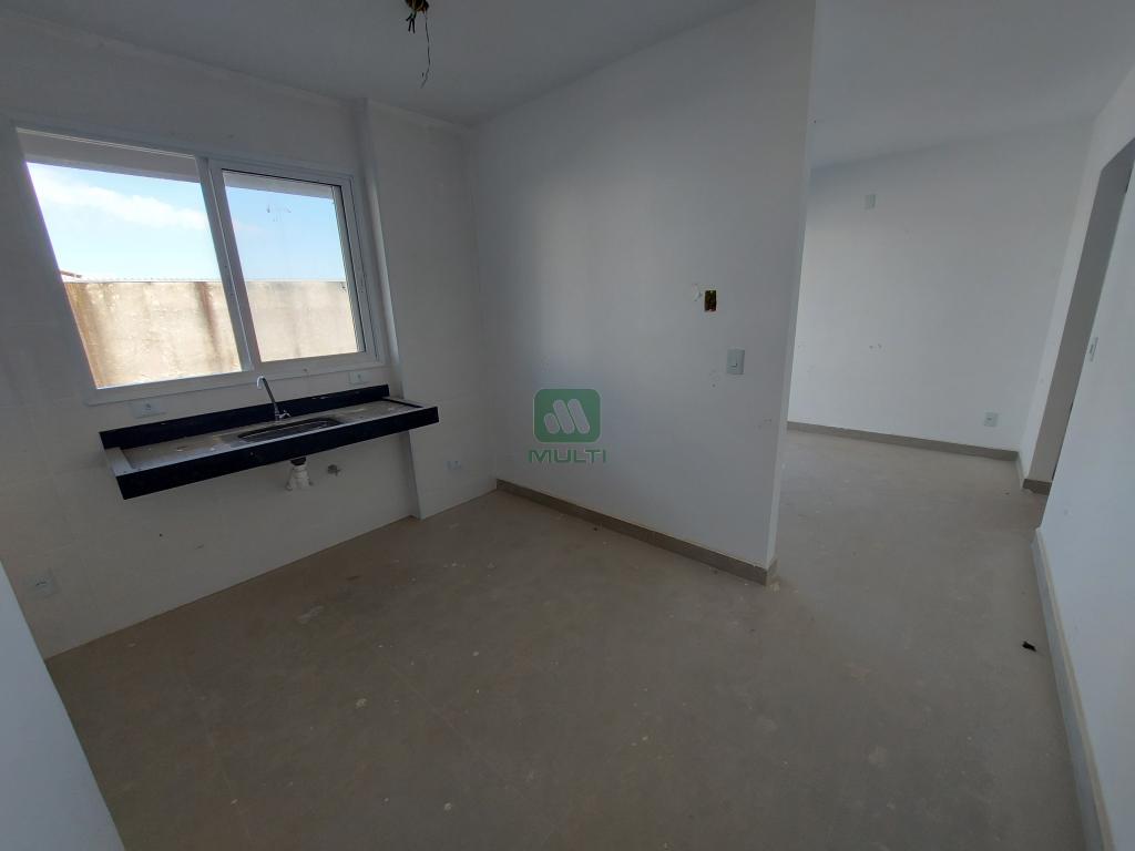 Apartamento à venda com 2 quartos, 56m² - Foto 4