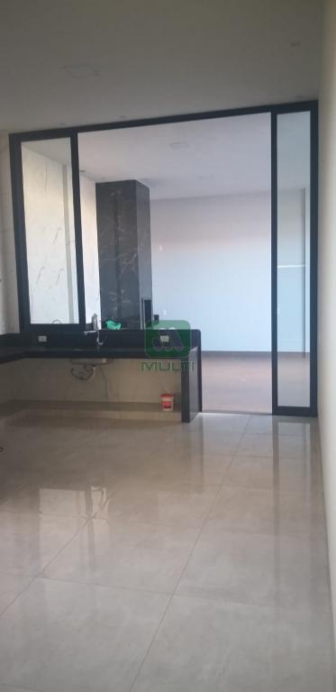 Casa à venda com 3 quartos, 200m² - Foto 12