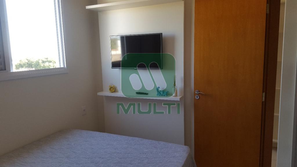 Apartamento à venda com 2 quartos, 55m² - Foto 4