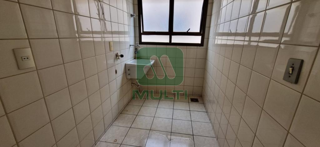 Apartamento à venda com 3 quartos, 86m² - Foto 5