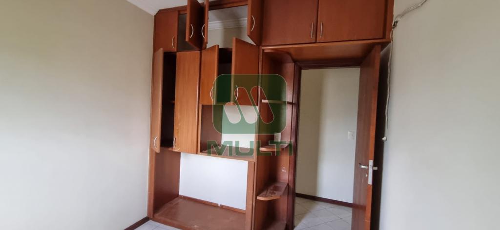 Apartamento à venda com 3 quartos, 86m² - Foto 12