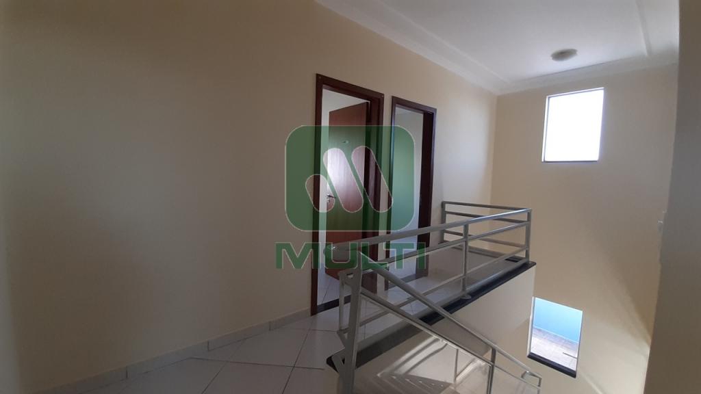 Casa à venda com 3 quartos, 151m² - Foto 18