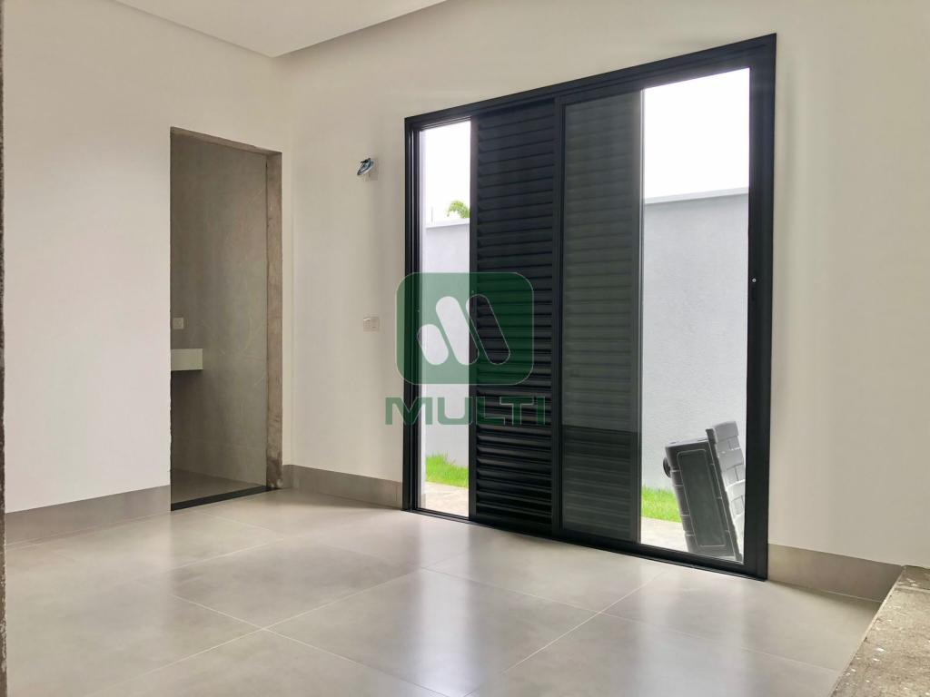 Casa de Condomínio à venda com 3 quartos, 201m² - Foto 9