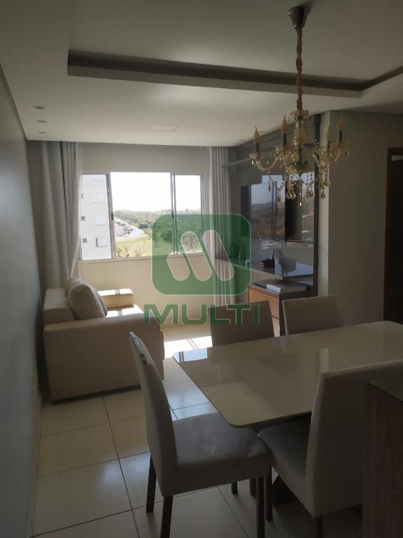 Apartamento à venda com 2 quartos, 48m² - Foto 2