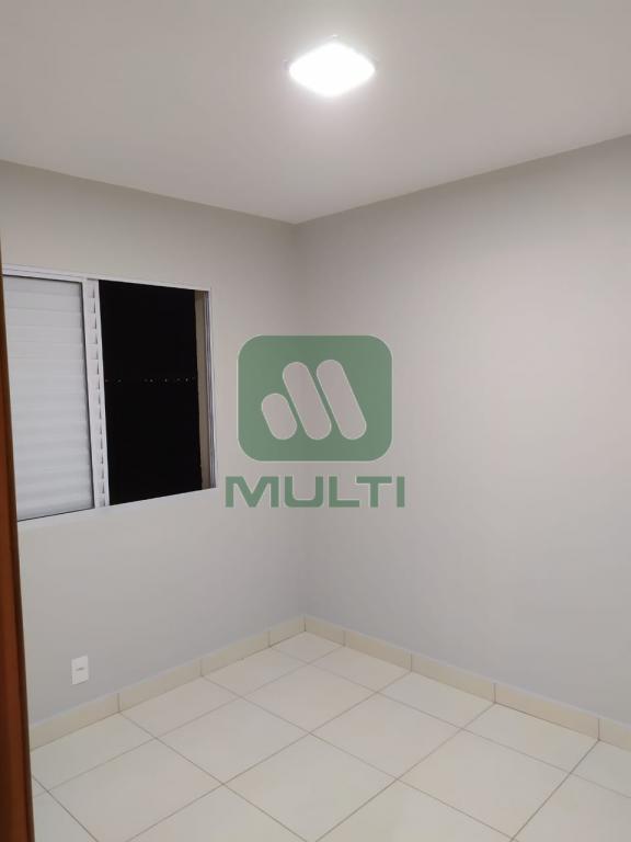 Apartamento à venda com 2 quartos, 48m² - Foto 32