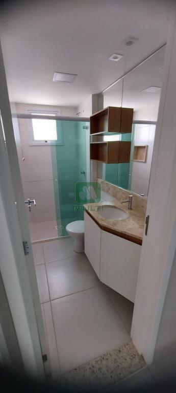 Apartamento à venda com 2 quartos, 70m² - Foto 6