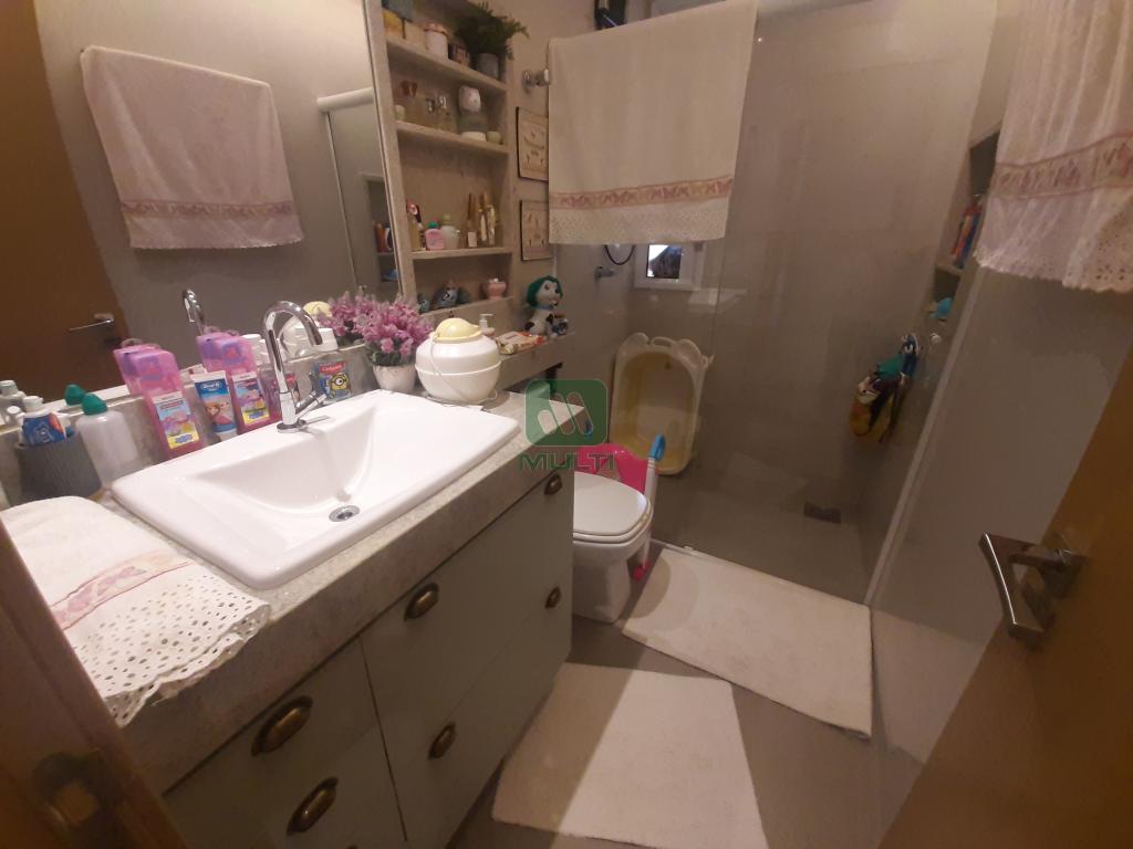 Apartamento à venda com 3 quartos, 89m² - Foto 4