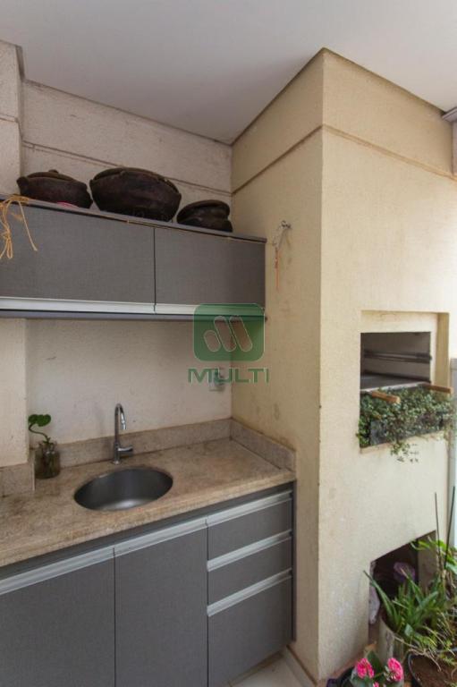 Apartamento à venda com 3 quartos, 109m² - Foto 10