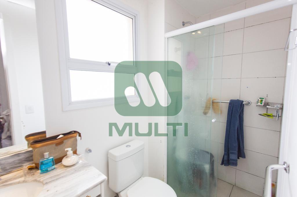 Apartamento à venda com 3 quartos, 109m² - Foto 28