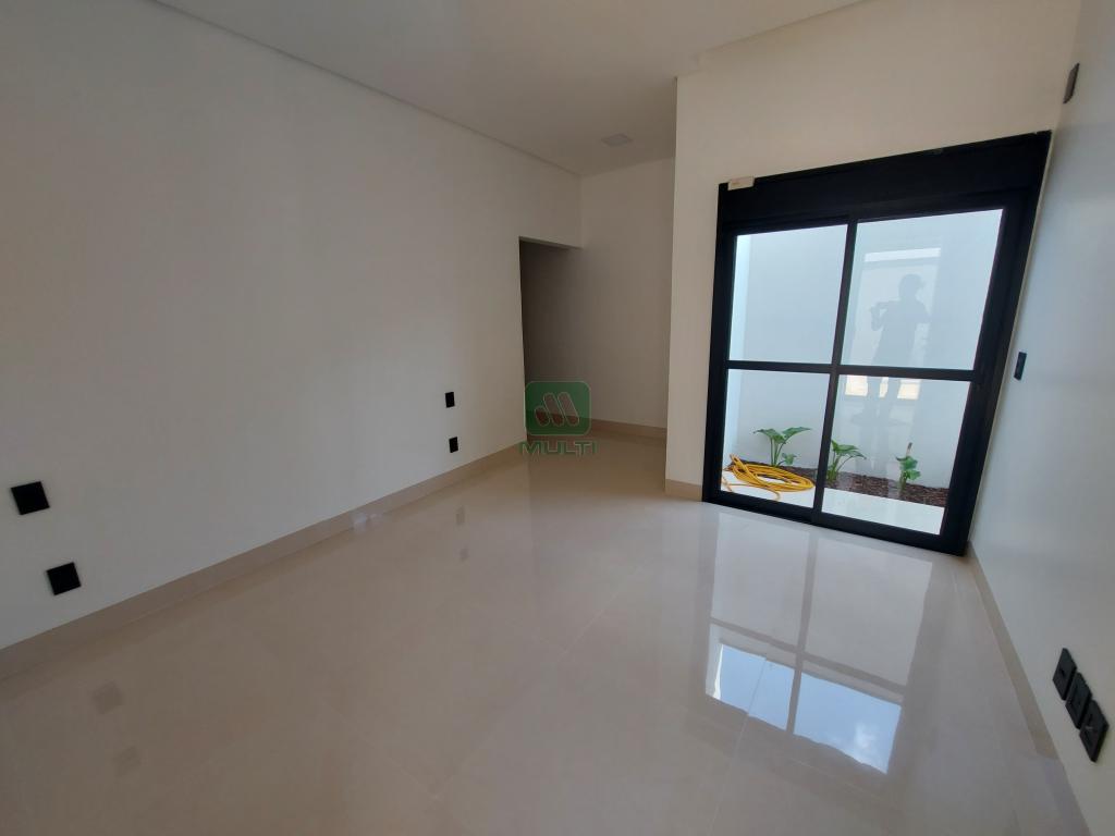 Casa de Condomínio à venda com 3 quartos, 214m² - Foto 5