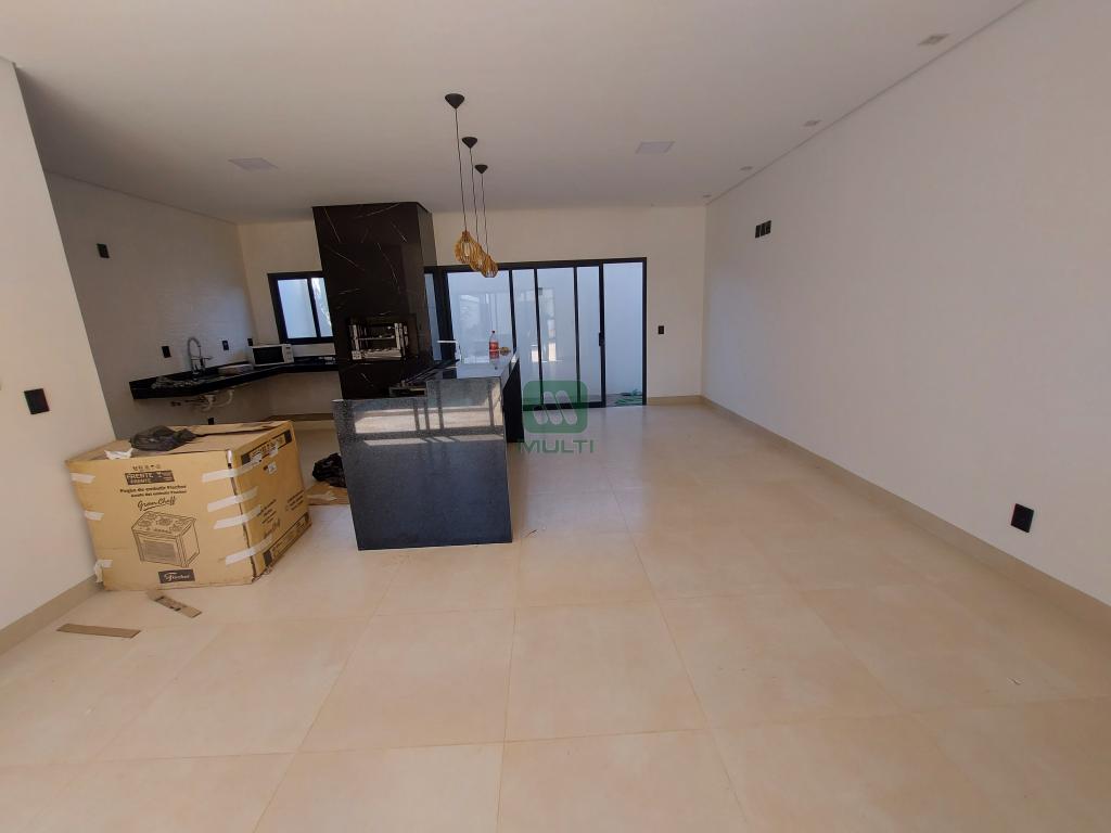 Casa de Condomínio à venda com 3 quartos, 214m² - Foto 15