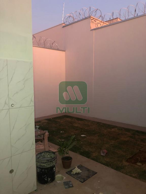 Casa à venda com 3 quartos, 80m² - Foto 5